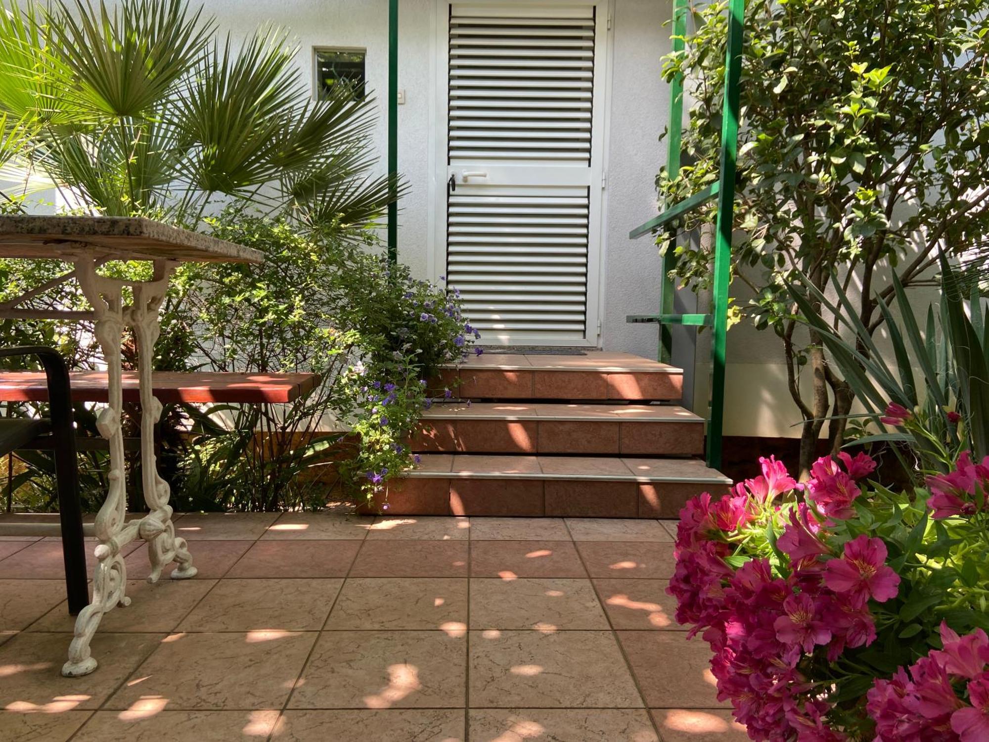 Sunny Garden Appartement Opatija Buitenkant foto
